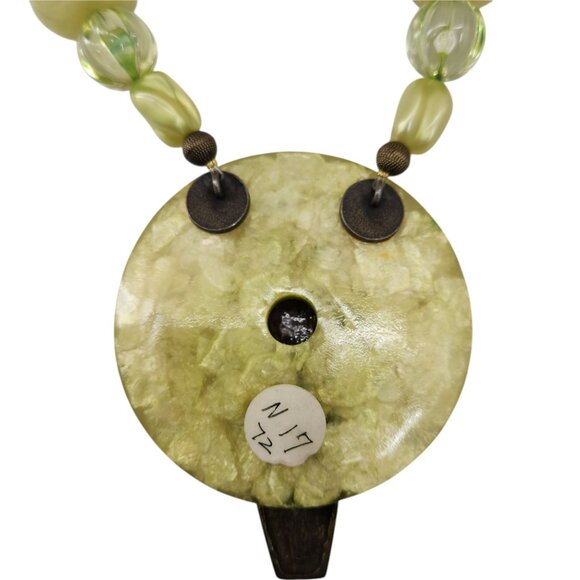 Chunky Green Beaded Statement Necklace With Large Light Green Pendant & Bronze A - Picture 12 of 12